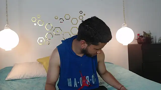 Snapshot of Provincute chatting on 09-14-25, 11:26 Provincute online show from 09-14-25, 11:26