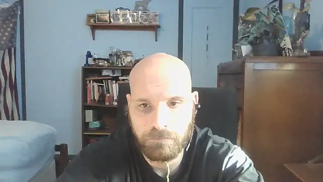 Snapshot of PDrents chatting on 09-12-25, 09:04 PDrents online show from 09-12-25, 09:04