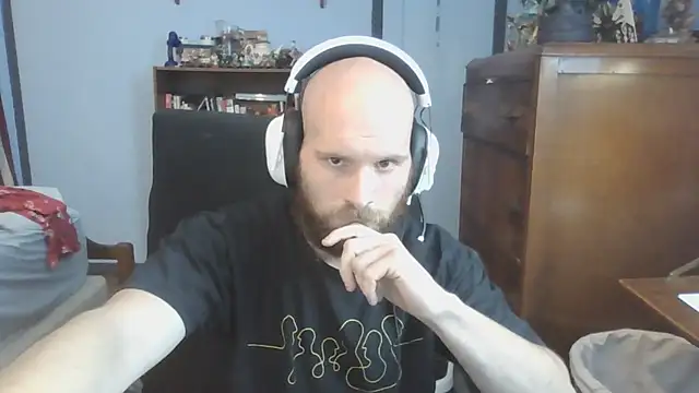 Snapshot of PDrents chatting on 10-15-25, 08:53 PDrents online show from 10-15-25, 08:53