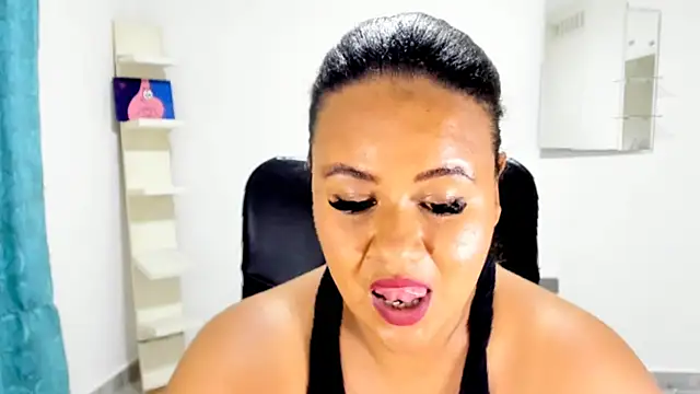 Snapshot of brent_rossy chatting on 10-31-25, 04:35 brent rossy online show from 10-31-25, 04:35