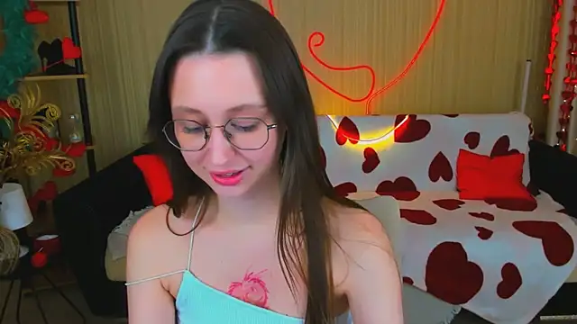 YourLovellyStory online show from 02-28-26, 04:41