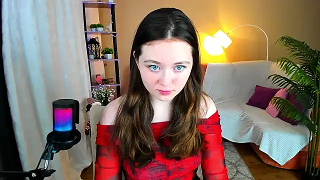 AlluringLookk online show from 11-21-25, 04:16