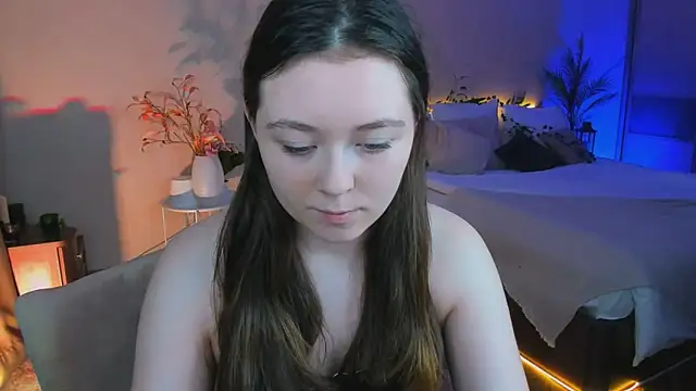 AlluringLookk online show from 11-23-25, 04:18