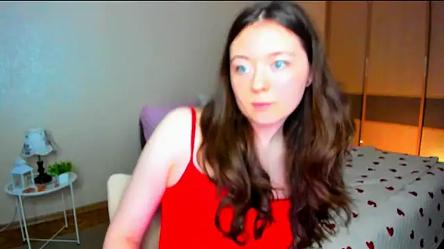 Snapshot of AlluringLookk chatting on 07-15-26, 12:43 AlluringLookk online show from 07-15-26, 12:43