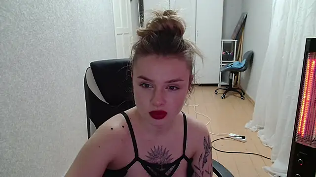 AngelicaHollywood online show from 11-28-25, 08:00