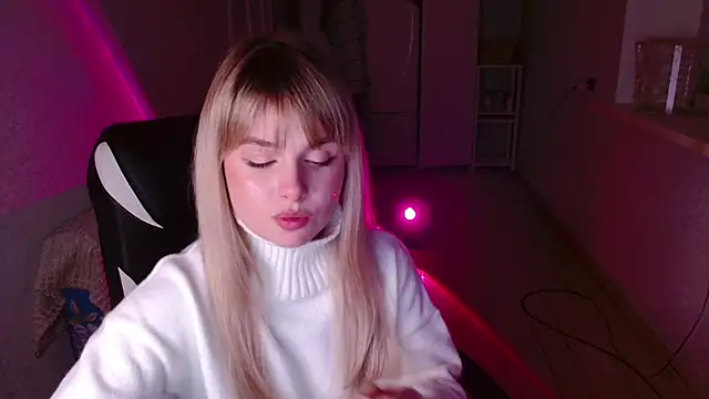 AngelicaHollywood online show from 03-07-26, 10:18