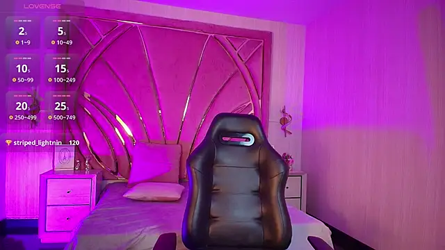 Emilia Bons online show from 03-10-26, 01:27