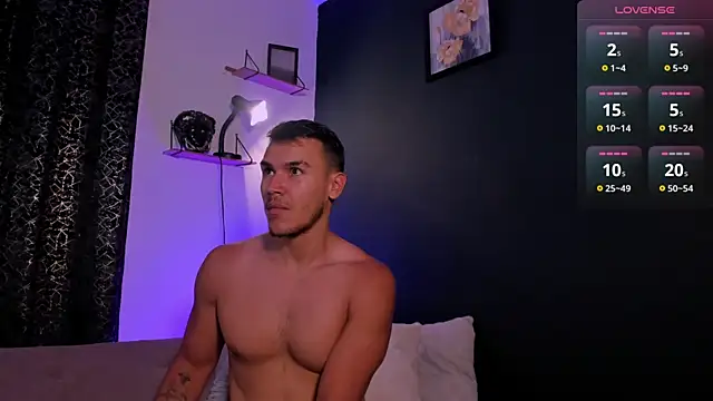 MarkSantozz online show from 04-07-26, 09:15