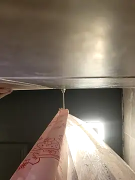 chocolate bella online show from 04-22-26, 04:04