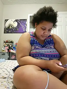 chocolate bella online show from 04-24-26, 01:52