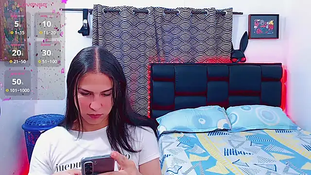 Snapshot of Azley_sweet chatting on 02-12-26, 07:53 Azley sweet online show from 02-12-26, 07:53