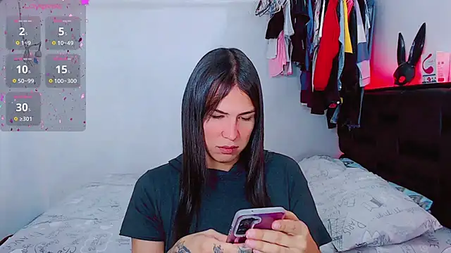 Snapshot of Azley_sweet chatting on 07-19-26, 12:53 Azley sweet online show from 07-19-26, 12:53