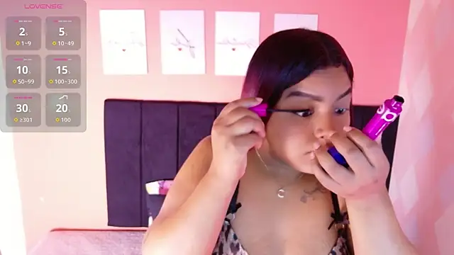 curvybrunnett online show from 03-12-26, 12:55