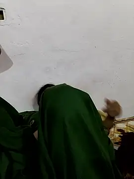 Snapshot of Love-pari077 chatting on 01-09-26, 03:37 Love-pari077 online show from 01-09-26, 03:37