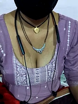 Snapshot of Love-pari077 chatting on 01-19-26, 03:16 Love-pari077 online show from 01-19-26, 03:16