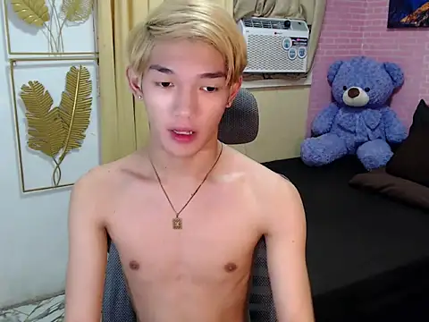 fuckerfriendsxx online show from 04-22-26, 09:33