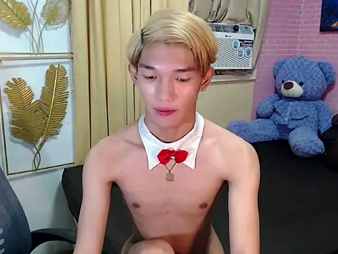 fuckerfriendsxx online show from 04-28-26, 03:28