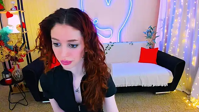 ChristinaConteeree online show from 04-27-26, 03:26