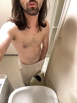 Snapshot of Frankieyyy1 chatting on 10-30-25, 08:27 Frankieyyy1 online show from 10-30-25, 08:27