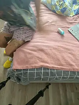 Snapshot of darkdecide chatting on 11-02-25, 10:50 darkdecide online show from 11-02-25, 10:50