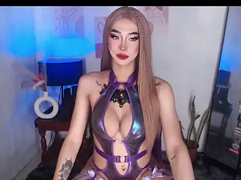 Snapshot of SexyhotasianKendra chatting on 10-07-25, 12:30 SexyhotasianKendra online show from 10-07-25, 12:30