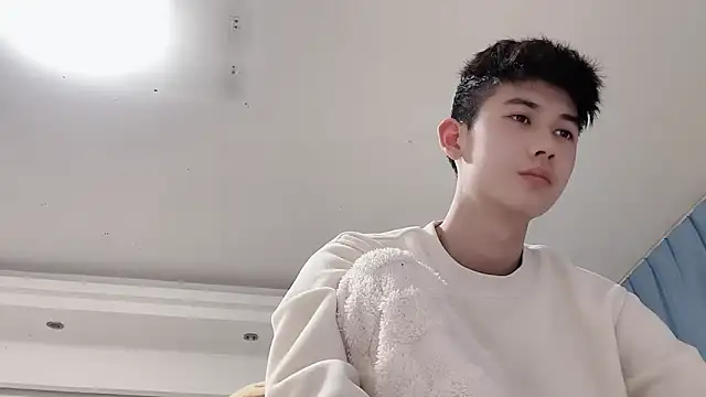 Snapshot of xiaojie2563 chatting on 02-26-26, 11:42 xiaojie2563 online show from 02-26-26, 11:42