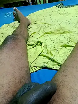 Snapshot of hotblack7 chatting on 11-29-25, 07:39 hotblack7 online show from 11-29-25, 07:39