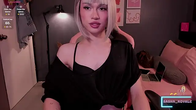 sasharoyale online show from 10-13-25, 03:06