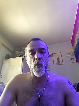 Snapshot of GabyCollado5 chatting on 09-12-25, 11:32 GabyCollado5 online show from 09-12-25, 11:32