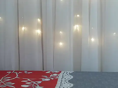 angelainparis28 online show from 11-23-25, 07:35