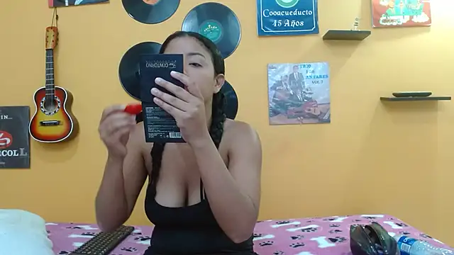 meisevil77 online show from 09-17-25, 03:08