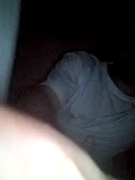 Snapshot of Zig97495 chatting on 11-08-25, 04:12 Zig97495 online show from 11-08-25, 04:12