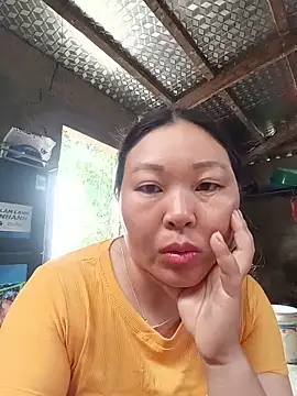 Snapshot of mptan73 chatting on 05-16-26, 01:13 mptan73 online show from 05-16-26, 01:13