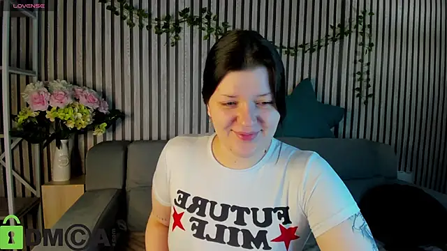 Michele Greenn online show from 12-03-25, 01:02