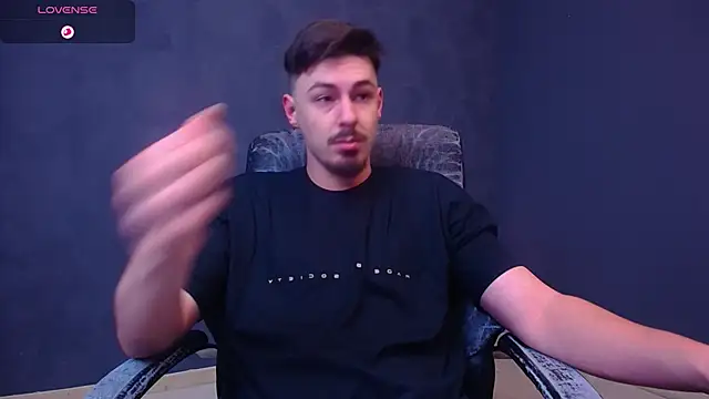 EnzoRace online show from 11-25-25, 05:40