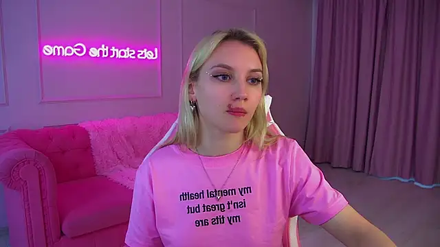 StacyEvances online show from 11-14-25, 06:23