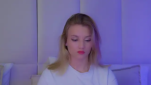 StacyEvances online show from 05-18-26, 12:40