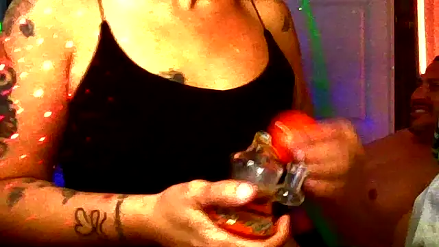 SparklesB1tch online show from 12-15-25, 04:33