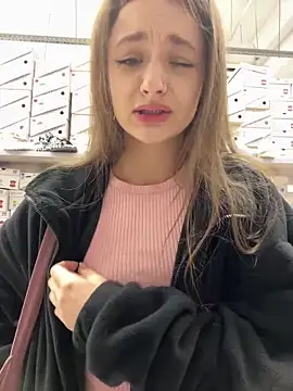 KittyQueeny online show from 09-14-25, 09:19