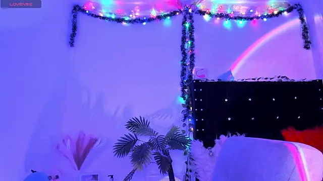 Cooperrosscute233 online show from 12-04-25, 12:09