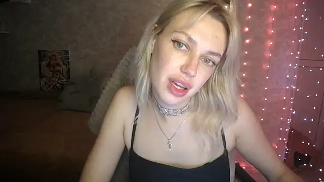 NickyAdamidi online show from 10-24-25, 04:47