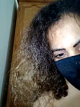 ghadiraa online show from 11-20-25, 03:07