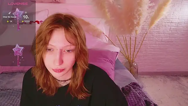 May suki online show from 02-14-26, 09:22