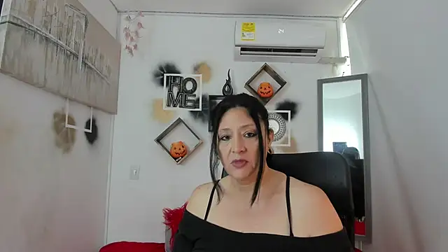 tatiana sofiaa online show from 10-21-25, 01:23