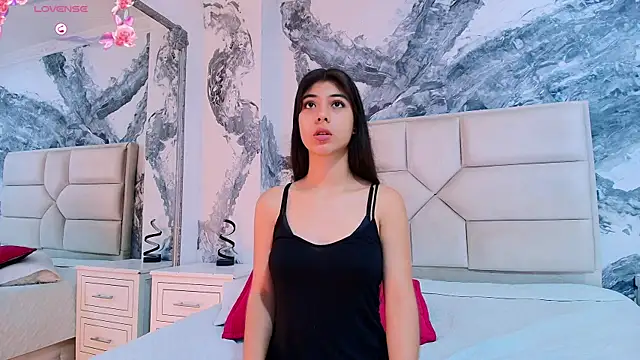 CristineCaru online show from 09-13-25, 01:00