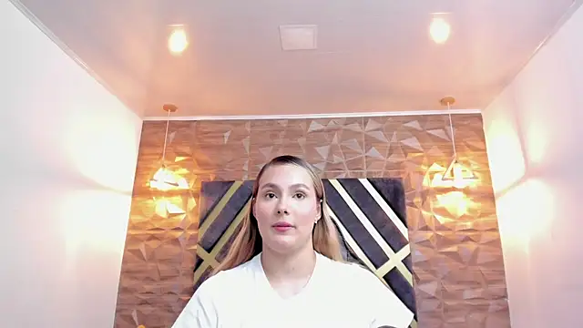 Emmaa white  online show from 03-27-26, 05:12