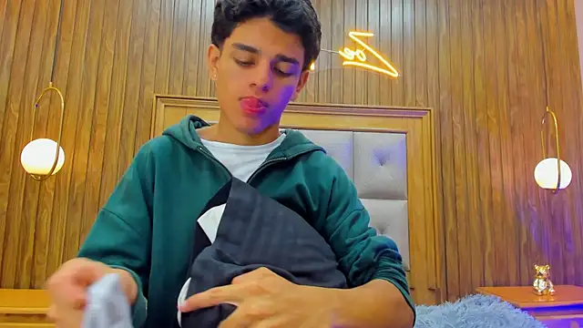 owen  johnson online show from 04-06-26, 11:44