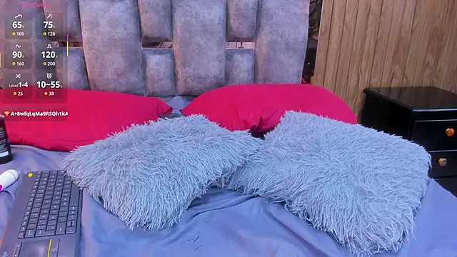 owen  johnson online show from 04-25-26, 01:41