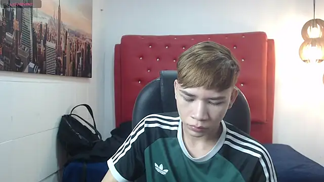 nathanclay online show from 12-05-25, 03:26