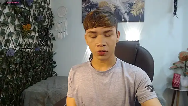 nathanclay online show from 05-19-26, 02:12